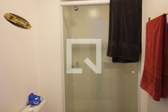 Banheiro Social de kitnet/studio para alugar com 1 quarto, 40m² em Jardim do Mar, São Bernardo do Campo