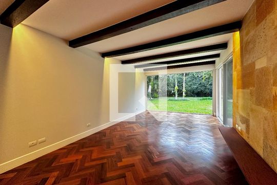 Sala de casa à venda com 4 quartos, 490m² em Santo Amaro, São Paulo
