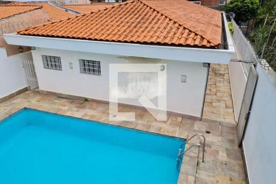Casa para alugar com 5 quartos, 333m² em Cidade Monções, São Paulo