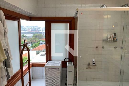 Casa à venda com 5 quartos, 594m² em Jardim Leonor, São Paulo