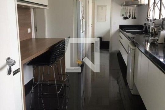 Apartamento para alugar com 2 quartos, 367m² em Indianópolis, São Paulo
