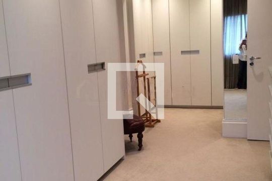 Apartamento para alugar com 2 quartos, 367m² em Indianópolis, São Paulo