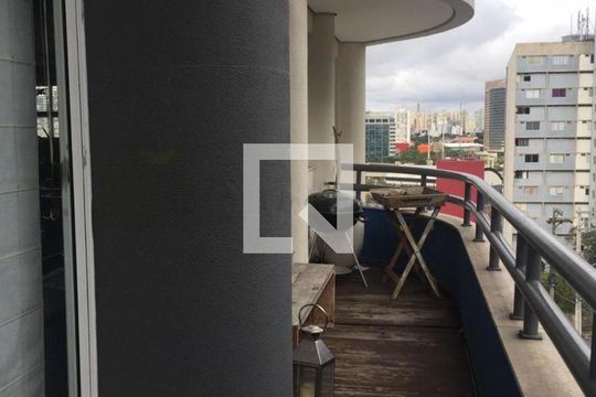 Apartamento à venda com 3 quartos, 180m² em Vila Morumbi, São Paulo