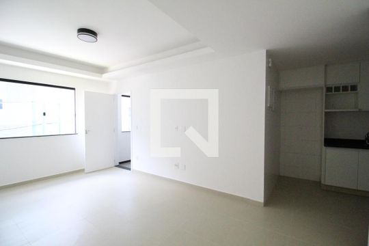 Apartamento para alugar com 2 quartos, 75m² em Taquara, Rio de Janeiro