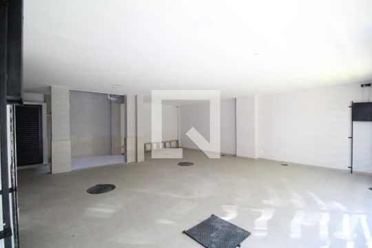Garagem de apartamento para alugar com 2 quartos, 75m² em Taquara, Rio de Janeiro
