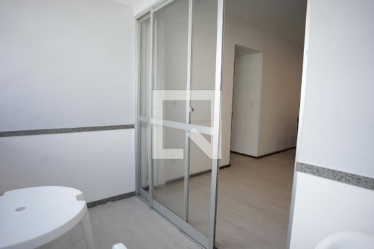 Varanda de apartamento para alugar com 3 quartos, 96m² em Costa Azul, Salvador