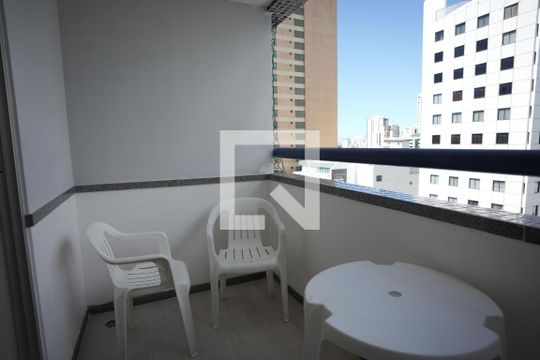 Varanda de apartamento para alugar com 3 quartos, 96m² em Costa Azul, Salvador