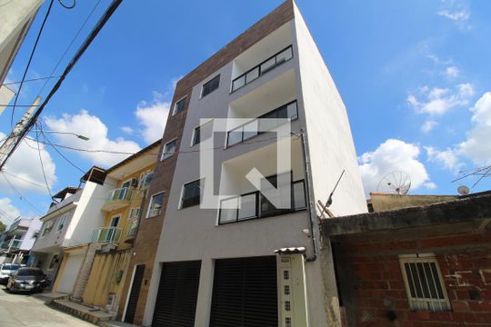 Fachada de apartamento para alugar com 2 quartos, 75m² em Taquara, Rio de Janeiro