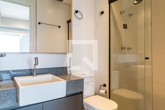 Banheiro de kitnet/studio à venda com 1 quarto, 36m² em Butantã, São Paulo