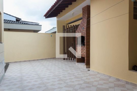 Área de Serviço de casa para alugar com 4 quartos, 303m² em Dos Casa, São Bernardo do Campo