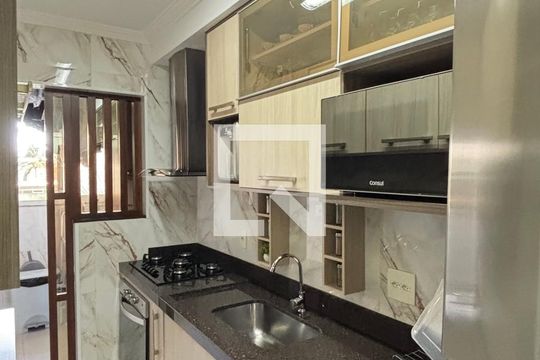Cozinha de apartamento à venda com 2 quartos, 78m² em Campestre, Santo André