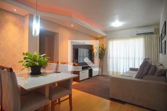 Apartamento à venda com 2 quartos, 86m² em Vila Rosa, Novo Hamburgo