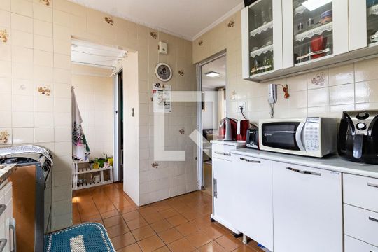 Cozinha de apartamento à venda com 3 quartos, 63m² em Vila Moraes, São Paulo