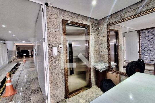 área comum - Portaria de apartamento à venda com 3 quartos, 124m² em Leme, Rio de Janeiro