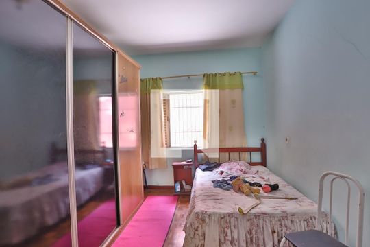 Quarto 1 de casa para alugar com 3 quartos, 220m² em Vila Invernada, São Paulo