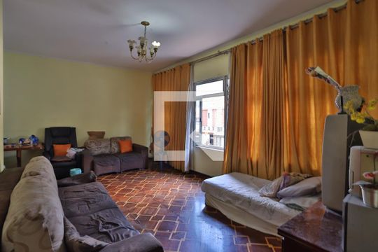 Sala de casa para alugar com 3 quartos, 220m² em Vila Invernada, São Paulo