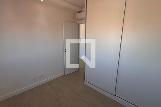 Quarto de apartamento para alugar com 1 quarto, 33m² em Parque Industrial, Campinas