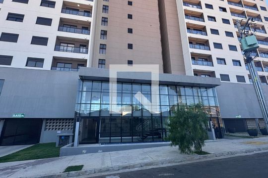 Fachada de apartamento para alugar com 1 quarto, 33m² em Parque Industrial, Campinas