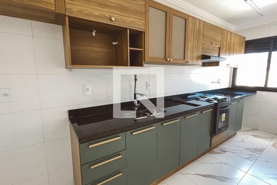 Cozinha e Área de Serviço de casa de condomínio à venda com 2 quartos, 52m² em Água Fria, São Paulo