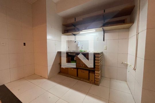 Cozinha de apartamento para alugar com 2 quartos, 64m² em Butantã, São Paulo