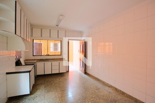 Cozinha de casa à venda com 5 quartos, 180m² em Vila Gomes Cardim, São Paulo