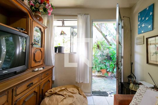 Sala Casa 2 de casa à venda com 3 quartos, 307m² em Vila Babilonia, São Paulo