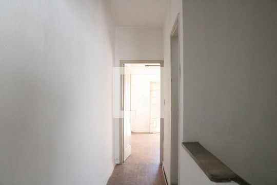 Corredor de casa à venda com 2 quartos, 80m² em Vila Romana, São Paulo