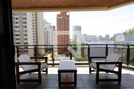 Varanda da Sala de apartamento à venda com 3 quartos, 251m² em Real Parque, São Paulo
