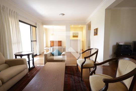 Sala de apartamento à venda com 3 quartos, 251m² em Real Parque, São Paulo