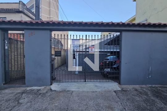 Fachada de casa para alugar com 1 quarto, 65m² em Vila Formosa, São Paulo