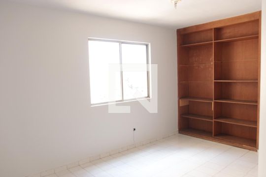 Apartamento para alugar com 2 quartos, 60m² em Setor Oeste, Goiânia