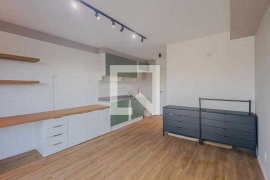 Studio de kitnet/studio à venda com 1 quarto, 25m² em Pinheiros, São Paulo