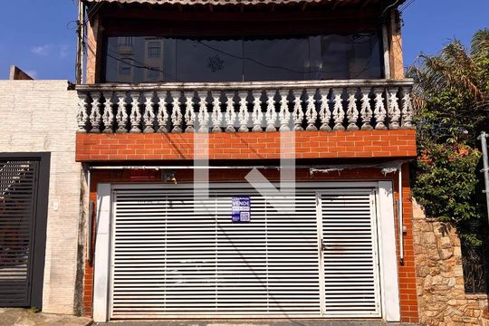 Fachada de casa à venda com 4 quartos, 125m² em Vila Miami, São Paulo
