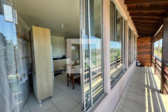 Sacada de kitnet/studio à venda com 1 quarto, 48m² em Campina, São Leopoldo