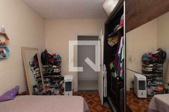 Quarto 2 Casa 2 de casa à venda com 4 quartos, 210m² em Parque Edu Chaves, São Paulo