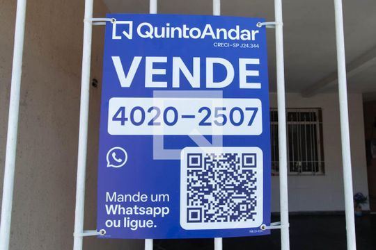 Placa de casa à venda com 4 quartos, 210m² em Parque Edu Chaves, São Paulo