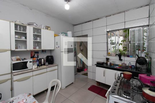 Cozinha Casa 2 de casa à venda com 4 quartos, 210m² em Parque Edu Chaves, São Paulo