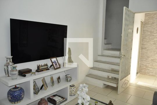 Sala de casa de condomínio à venda com 5 quartos, 200m² em Todos Os Santos, Rio de Janeiro