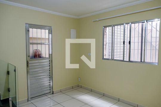 Sala 2 de casa à venda com 5 quartos, 274m² em Padroeira, Osasco