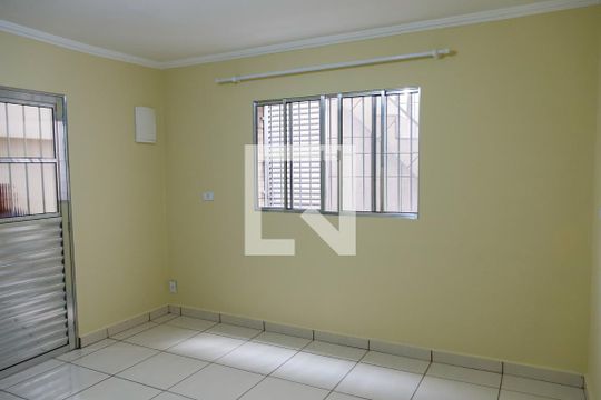 Sala 2 de casa à venda com 5 quartos, 274m² em Padroeira, Osasco