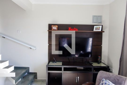 Sala 1 de casa à venda com 5 quartos, 274m² em Padroeira, Osasco