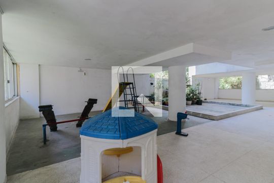 Área comum - Playground de apartamento para alugar com 3 quartos, 100m² em Copacabana, Rio de Janeiro