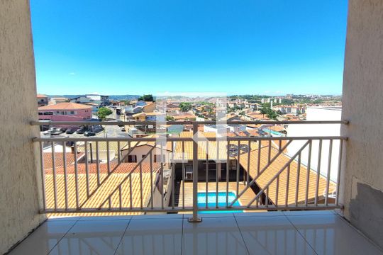 Vista Quarto 1 de casa à venda com 4 quartos, 300m² em Jardim Itatiaia, Campinas