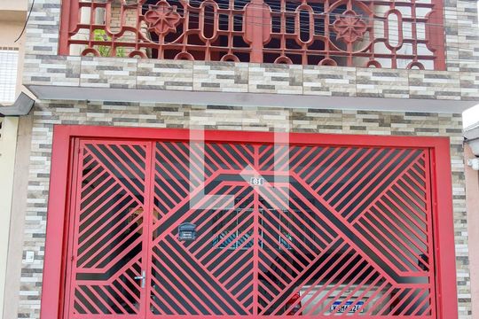 Fachada de casa à venda com 4 quartos, 207m² em Santo Antônio, Osasco