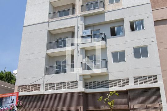 Fachada de apartamento para alugar com 2 quartos, 36m² em Cidade Patriarca, São Paulo