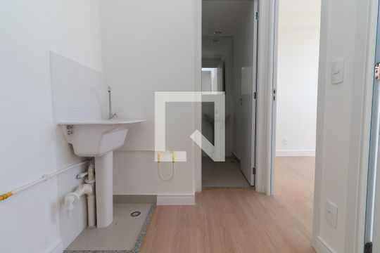 Área de Serviço de apartamento para alugar com 2 quartos, 36m² em Cidade Patriarca, São Paulo