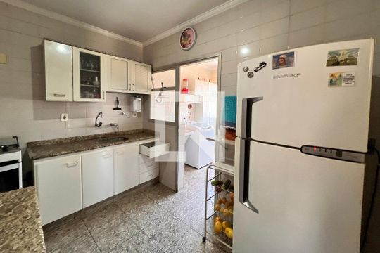 Cozinha de apartamento à venda com 3 quartos, 146m² em Vila Proost de Souza, Campinas