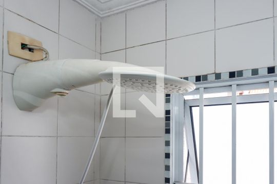 Banheiro de casa à venda com 3 quartos, 145m² em Jardim Monte Kemel, São Paulo