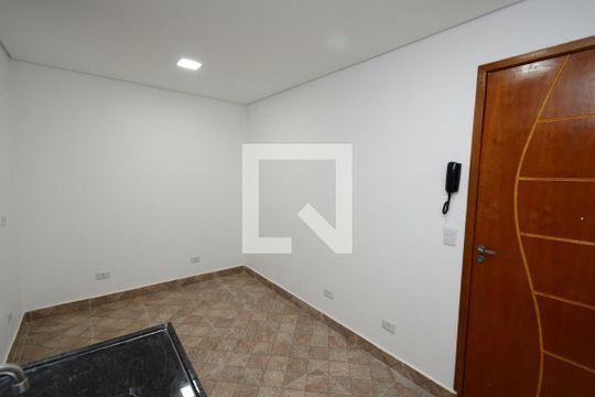 Studio de kitnet/studio para alugar com 1 quarto, 18m² em Vila Castelo, São Paulo