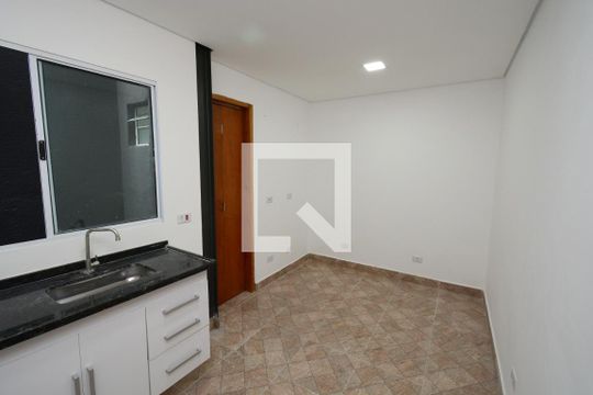 Kitnet/Studio para alugar com 1 quarto, 18m² em Vila Castelo, São Paulo
